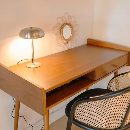 Chic 1br Duplex W/ac Santa Catarina | By Airnest Lissabon