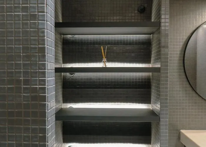 Chic 1br Duplex W/ac Santa Catarina | By Airnest Lisboa