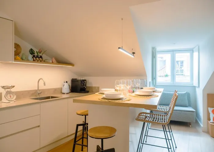 Apartment Chic 1br Duplex W/ac Santa Catarina | By Airnest Lisbon